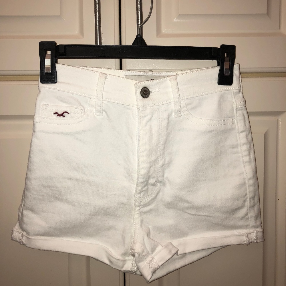 HOLLISTER HIGH WAISTED SHORTS WHITE JUNIORS